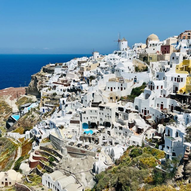 Oia — you are everything 🇬🇷🏆
•
•
•
•
•
•
•
#greekisles #oia #oiasantorini #santorini #greece #instatravel #seemore #goplaces #explore #exploremore #adventures #travelphotography #instagood #blue #islandlife #islands #mediterranean #saltwater #europetravel #greecetravel #travelblog #travelblogger #travelwriter